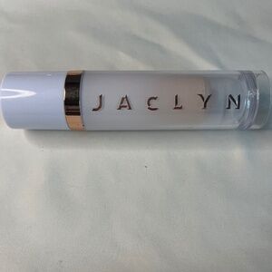 Jaclyn hill Cosmetics discontinued perfecting blurring tint in fair